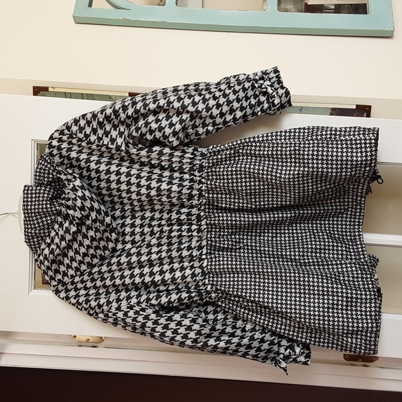 Michael Michael Kors Anorak Houndstooth Hooded Raincoat Jacket with Pockets - Picture 3 of 3